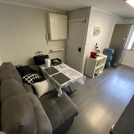 Habitaciones Cerca Del Centro De Barcelona, Barceloneta, Aeropuerto Y Fira L'Hospitalet de Llobregat Eksteriør bilde